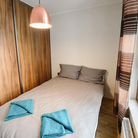 Podwale 2 3-pok 62 M2 Apartamentowiec Przy Rzece Klima Apartmán