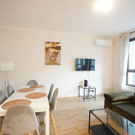 Podwale 2 3-pok 62 M2 Apartamentowiec Przy Rzece Klima Apartmán *