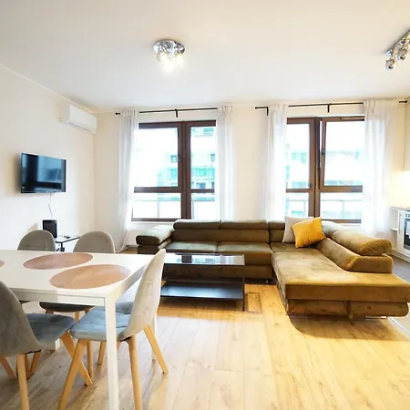 Apartmán Podwale 2 3-pok 62 M2 Apartamentowiec Przy Rzece Klima *