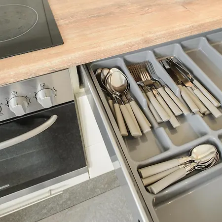 Podwale 2 3-pok 62 M2 Apartamentowiec Przy Rzece Klima Apartmán *