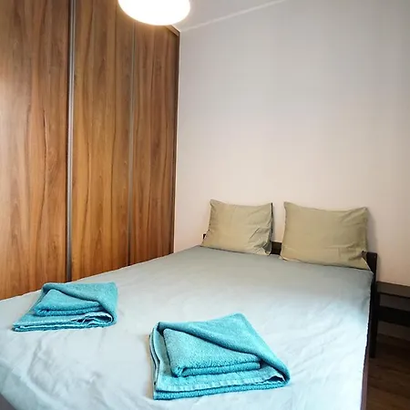 Podwale 2 3-pok 62 M2 Apartamentowiec Przy Rzece Klima Apartmán