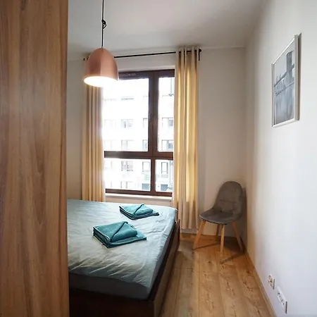 Apartmán Podwale 2 3-pok 62 M2 Apartamentowiec Przy Rzece Klima