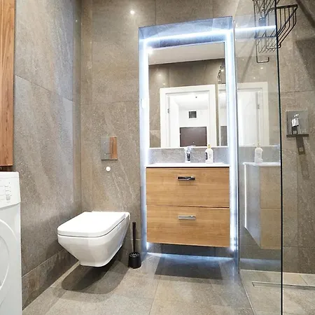 Podwale 2 3-pok 62 M2 Apartamentowiec Przy Rzece Klima Apartmán Vratislav