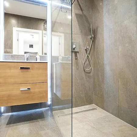 Podwale 2 3-pok 62 M2 Apartamentowiec Przy Rzece Klima *