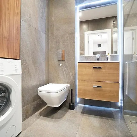 Podwale 2 3-pok 62 M2 Apartamentowiec Przy Rzece Klima ורוצלב