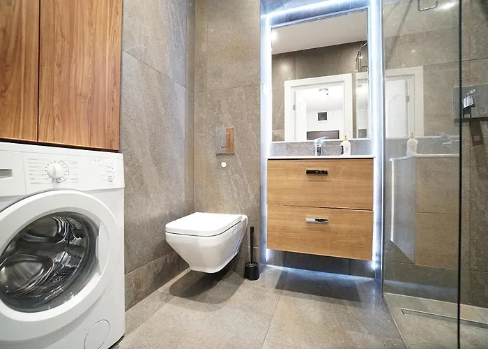 Podwale 2 3-pok 62 M2 Apartamentowiec Przy Rzece Klima Wroclaw